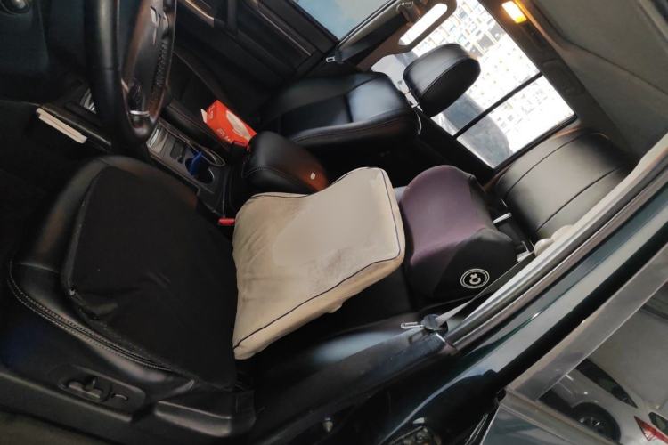 Used Mitsubishi Pajero  Left Front Seat