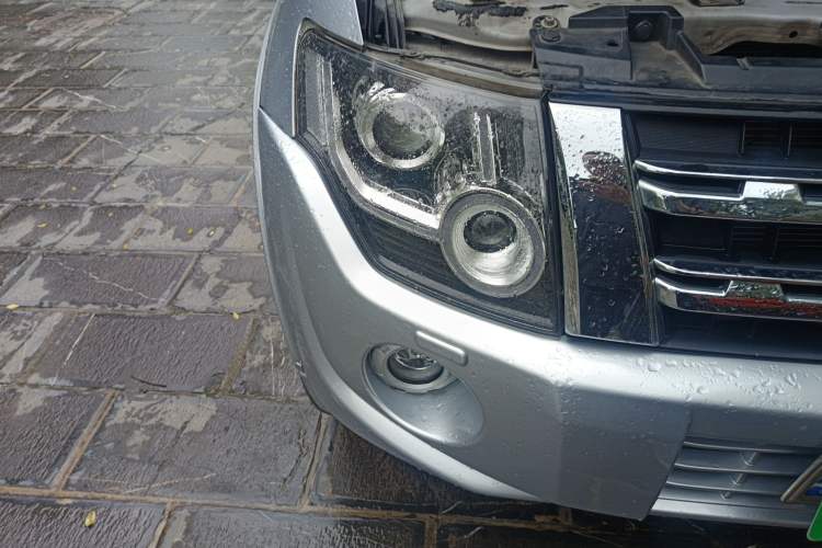 Used Mitsubishi Pajero 2012 3.0L Elite Upgrade Edition Exterior 6