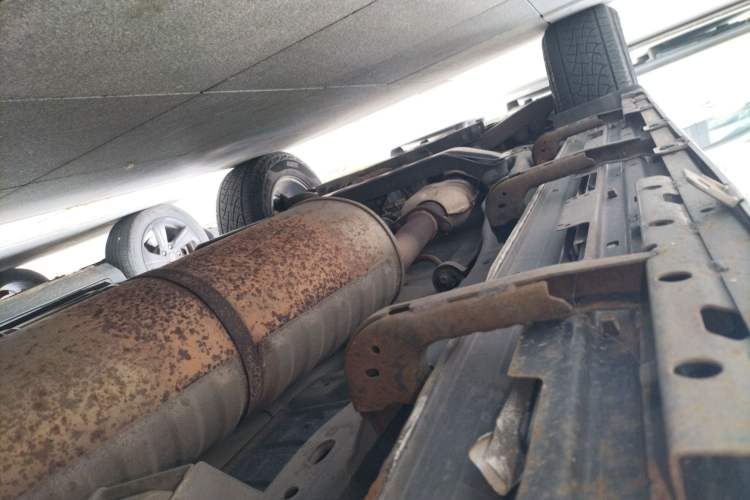 Used Mitsubishi Pajero 2012 3.0L Elite Upgrade Edition Chassis Rear Left