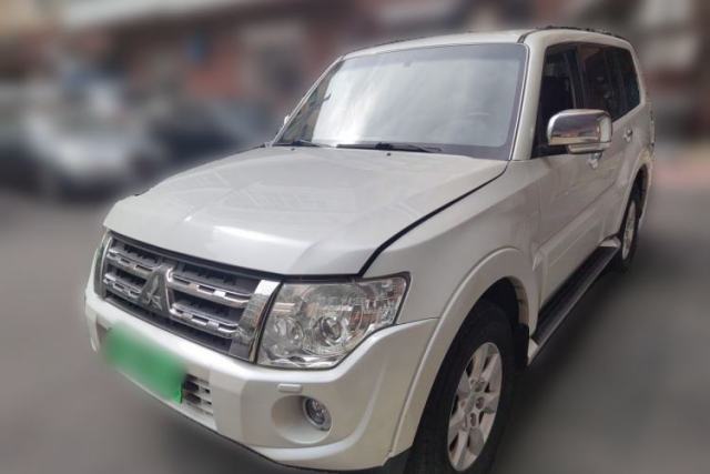 Used Mitsubishi Pajero 2012 3.0L Luxury Edition