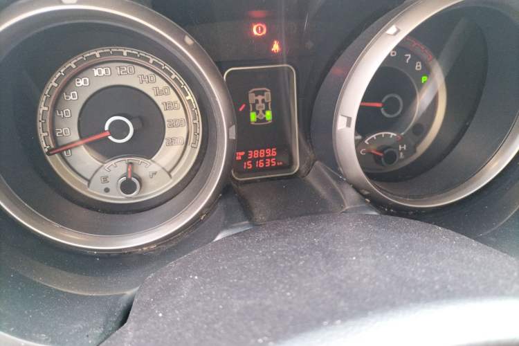 Used Mitsubishi Pajero 2012 3.0L Elite Upgrade Edition Odometer Close Up