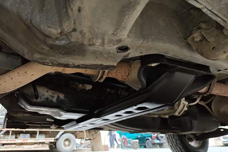 Used Mitsubishi Pajero 2014 3.0L Luxury Edition Chassis Front Left