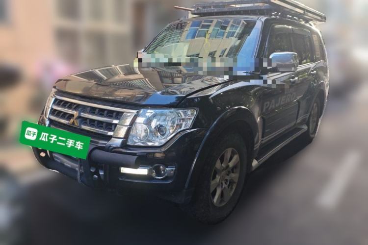 Mitsubishi Pajero 2014 3.0L Elite Edition usado Guazi used car, China used car export, Used car for sale, Used cars, Cheapest cars for sale