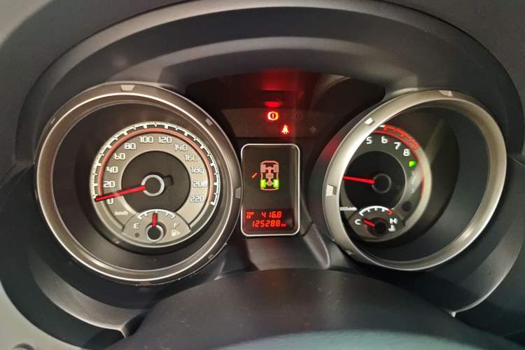 Used Mitsubishi Pajero 2014 3.0L Elite Edition Instrument Cluster
