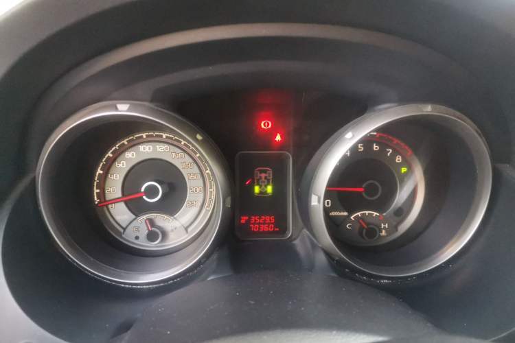 Used Mitsubishi Pajero 2014 3.0L Elite Edition Instrument Cluster