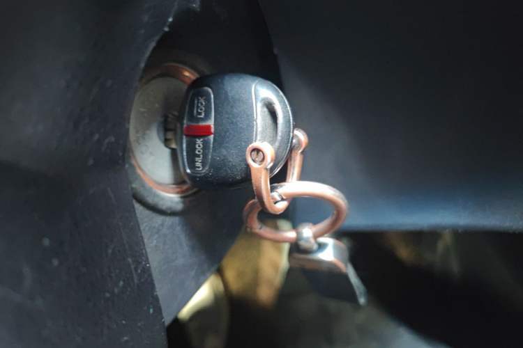 Used Mitsubishi Pajero 2014 3.0L Elite Upgrade Edition Vehicle Key