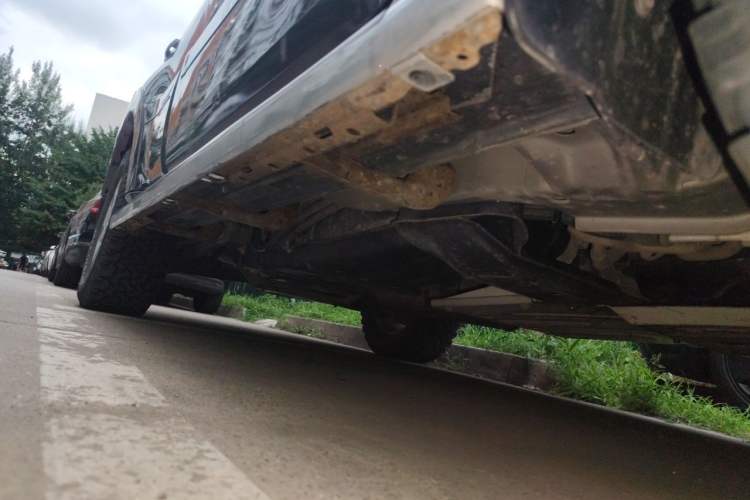 Used Mitsubishi Pajero 2014 3.0L Elite Upgrade Edition Chassis Front Right
