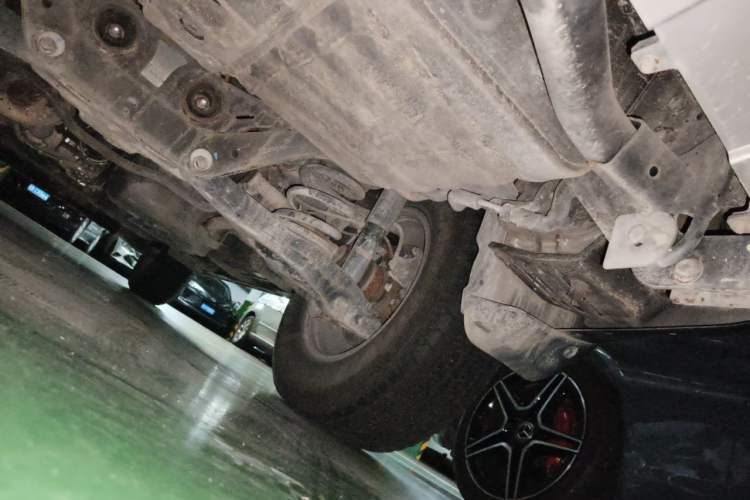 Used Mitsubishi Pajero 2014 3.0L Elite Edition Chassis Rear
