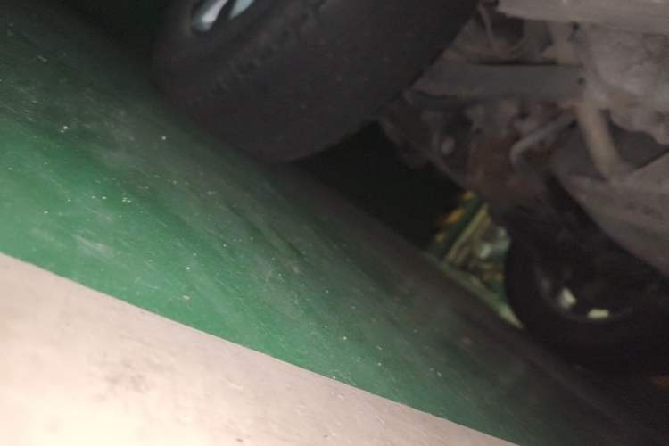 Used Mitsubishi Pajero 2014 3.0L Elite Edition Chassis Rear Right