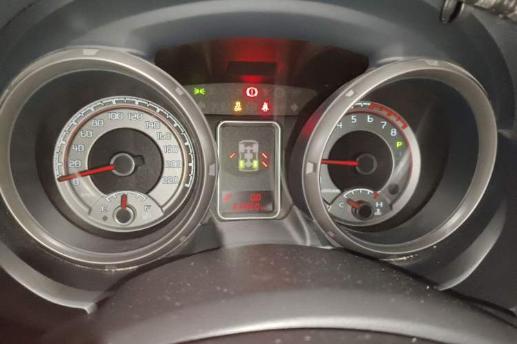 Used Mitsubishi Pajero 2014 3.0L Elite Edition Instrument Cluster