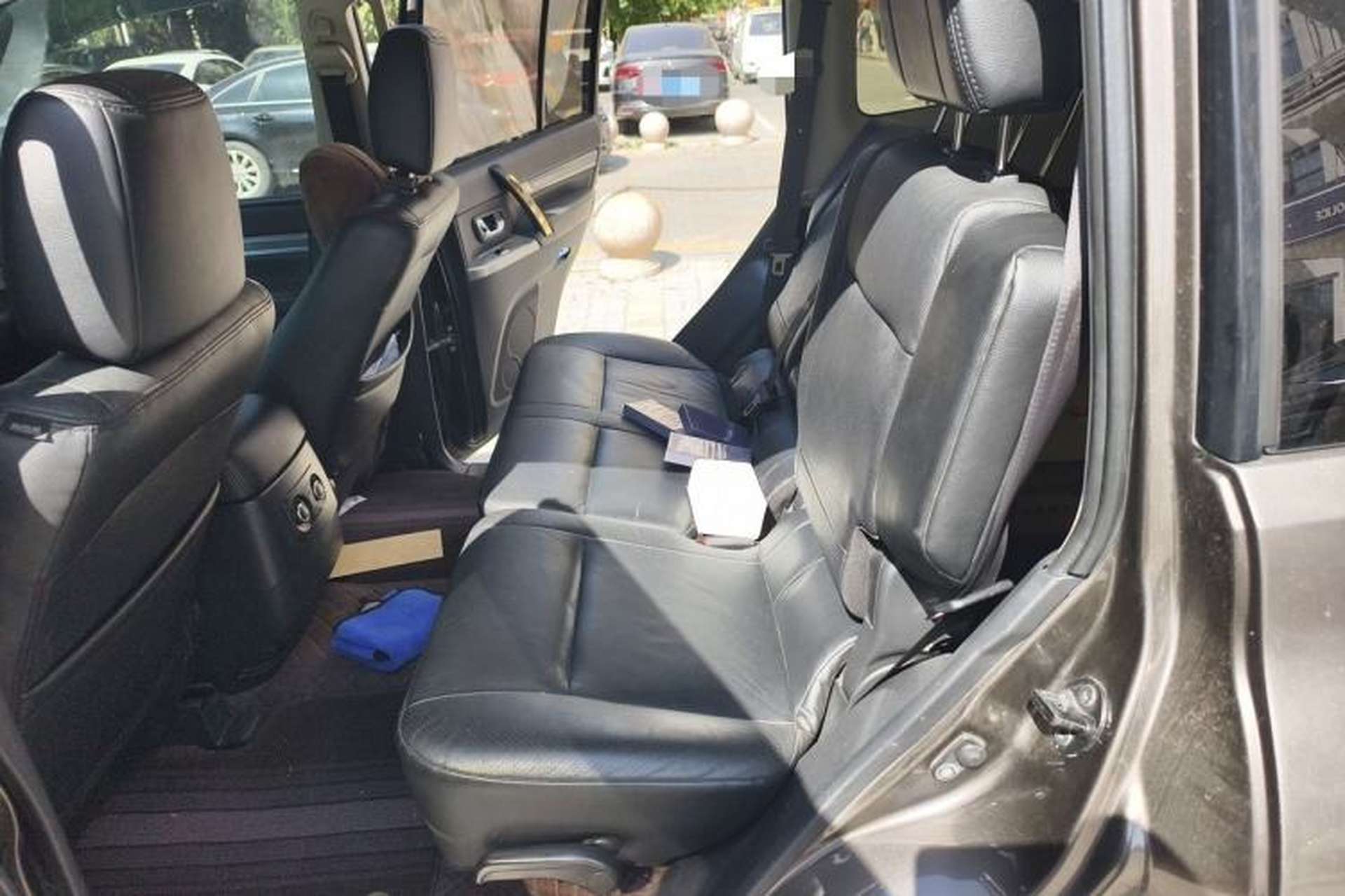 Used Mitsubishi Pajero 2014 3.0L Elite Upgrade Edition Left Rear Seat