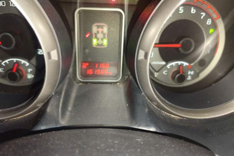Used Mitsubishi Pajero 2014 3.0L Elite Upgrade Edition Odometer Close Up