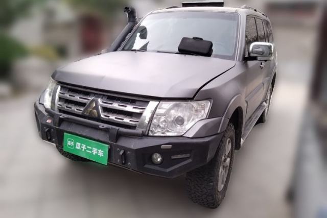 Used Mitsubishi Pajero 