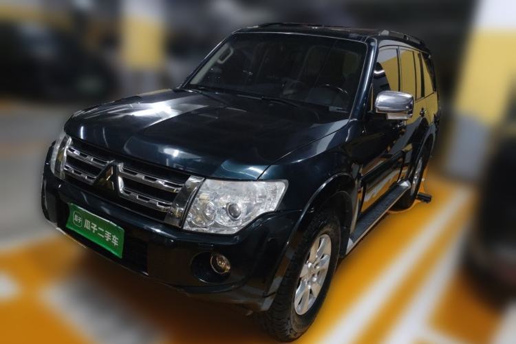 Used Mitsubishi Pajero 2014 3.0L Elite Upgrade Edition Guazi used car, China used car export, Used car for sale, Used cars, Cheapest cars for sale