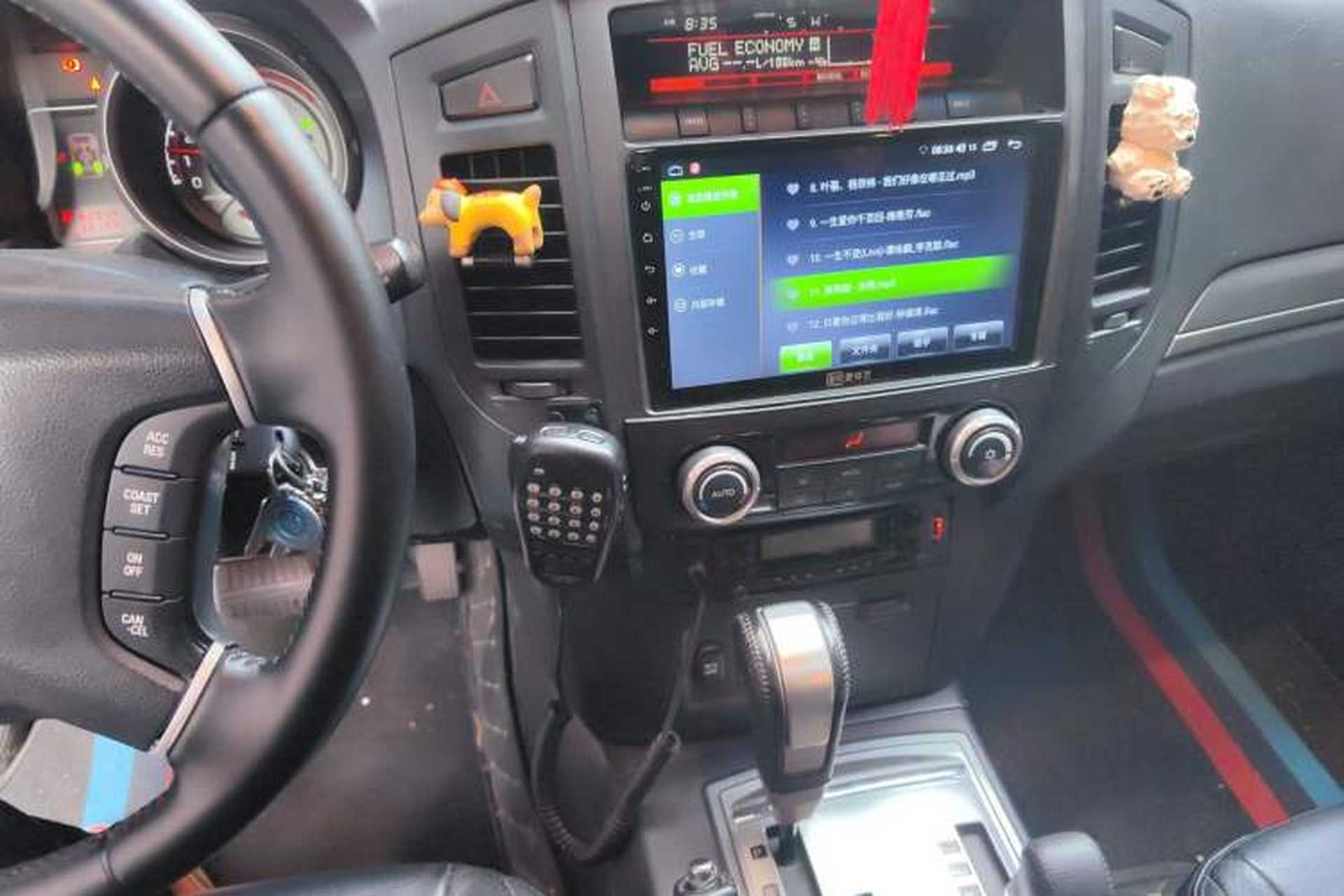 Used Mitsubishi Pajero 2014 3.0L Elite Upgrade Edition Audio And AC Panel