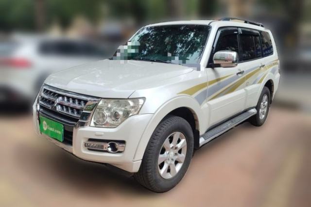 Used Mitsubishi Pajero 2014 3.0L Elite Edition