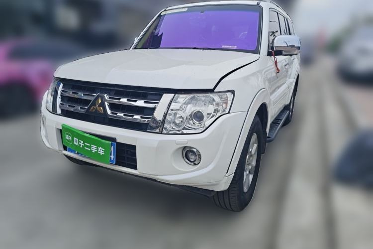 Used Mitsubishi Pajero 2014 3.0L Elite Upgrade Edition Guazi used car, China used car export, Used car for sale, Used  cars, Cheapest cars for sale