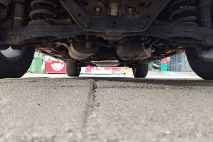 Used Mitsubishi Pajero 2014 3.0L Elite Edition Chassis Rear
