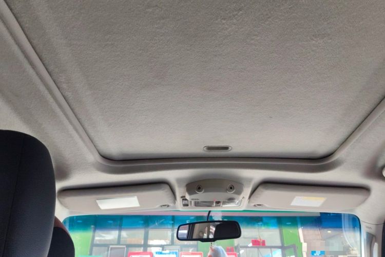 Used Mitsubishi Pajero 2014 3.0L Elite Edition Headliner