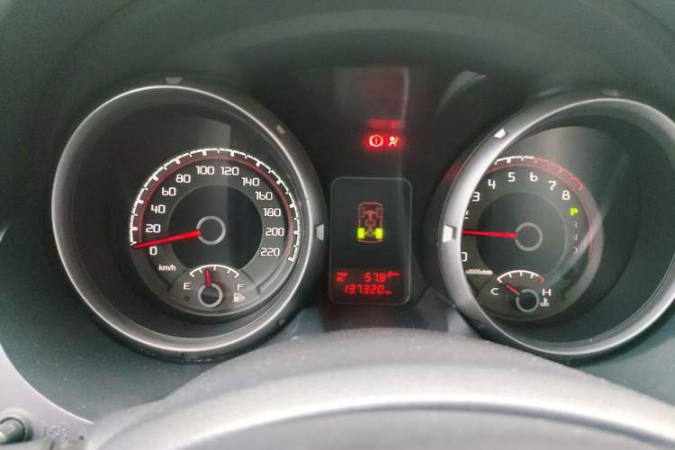 Used Mitsubishi Pajero 2014 3.0L Elite Edition Instrument Cluster
