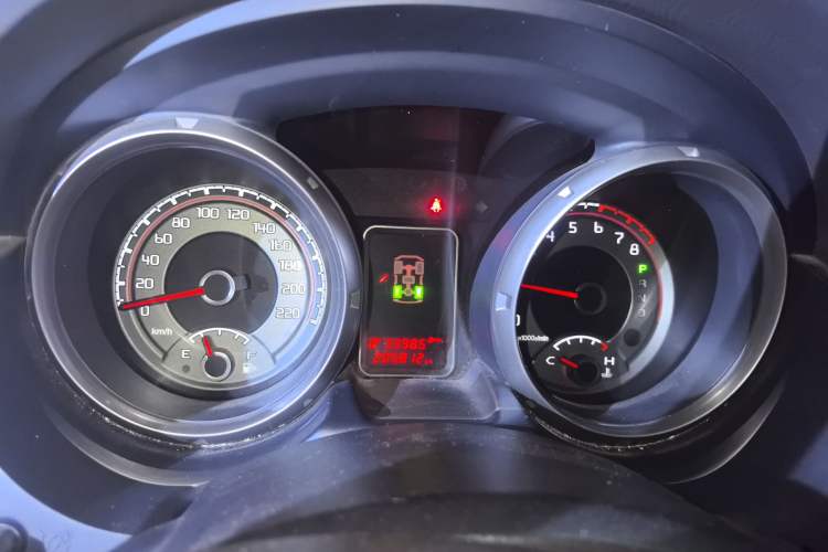 Used Mitsubishi Pajero 2014 3.0L Luxury Edition Instrument Cluster