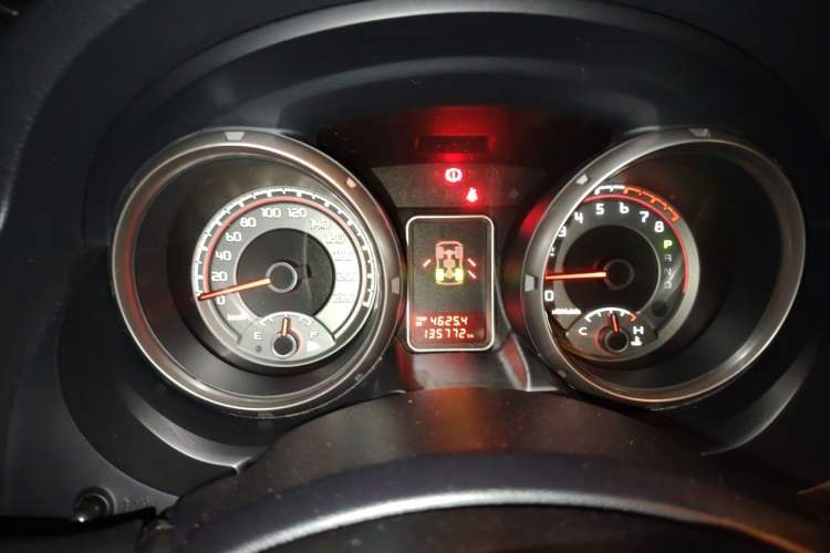 Used Mitsubishi Pajero 2014 3.0L Elite Upgrade Edition Instrument Cluster