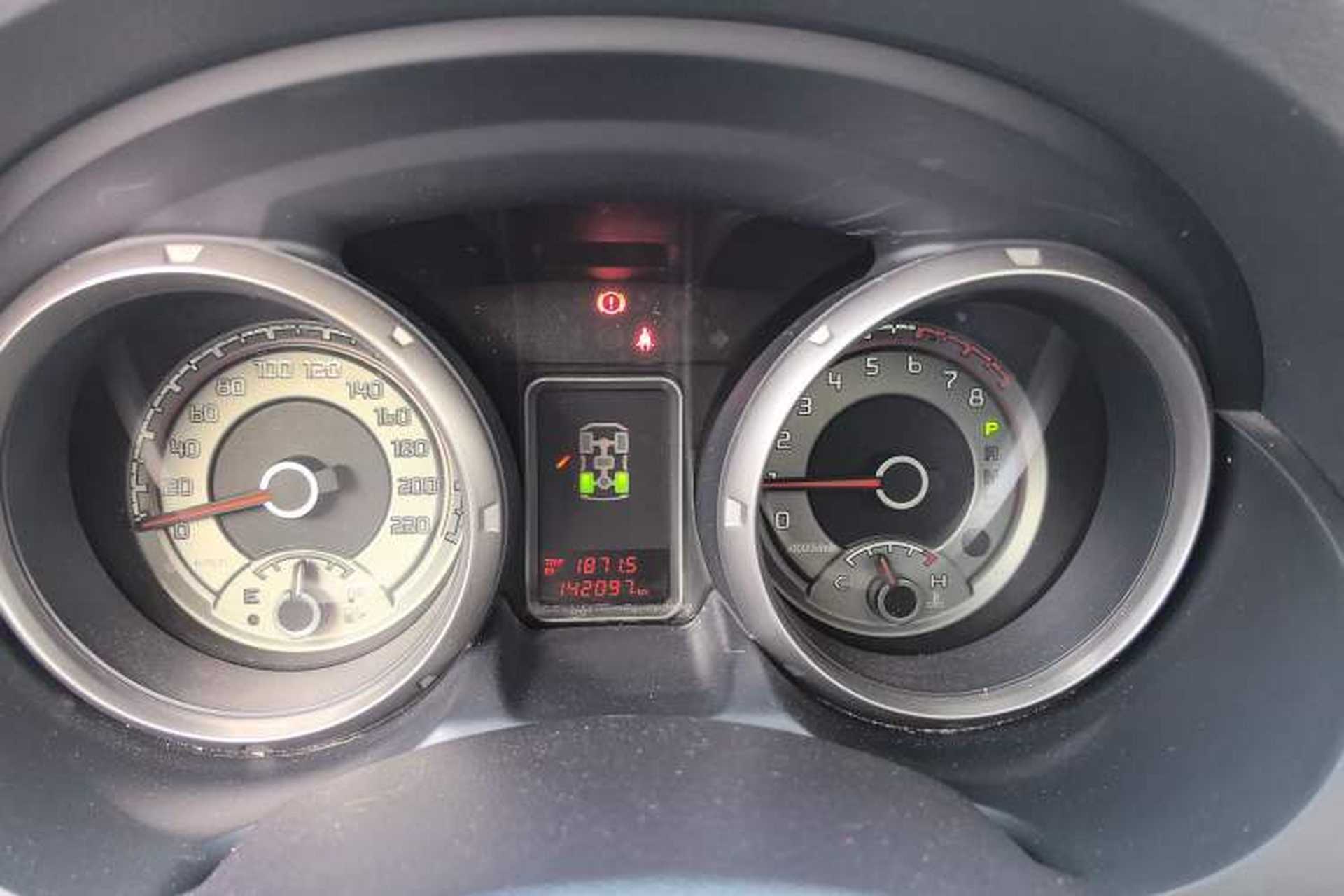 Used Mitsubishi Pajero 2014 3.0L Elite Upgrade Edition Instrument Cluster