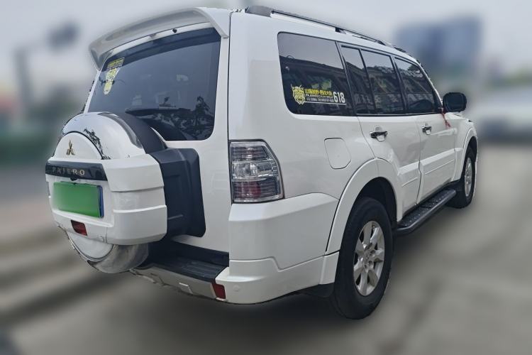 Used Mitsubishi Pajero 2014 3.0L Elite Upgrade Edition Rear Right 45 Deg