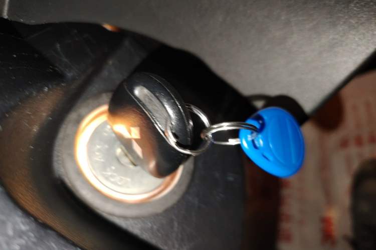 Used Mitsubishi Pajero 2014 3.0L Elite Upgrade Edition Vehicle Key