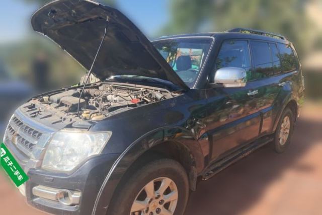 Mitsubishi Pajero 2015 3.0L Automatic Elite Overdrive Version China IV Standard usata