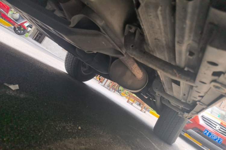 Used Mitsubishi Pajero 2015 3.0L Automatic Elite Edition China V Standard Chassis Front Left