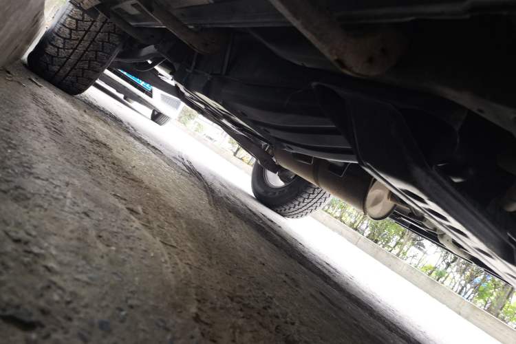 Used Mitsubishi Pajero 2015 3.0L Automatic Luxury Version China V Standard Chassis Front Right