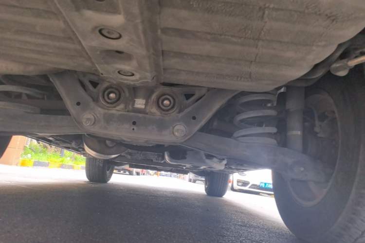 Used Mitsubishi Pajero 2015 3.0L Automatic Elite Edition China V Standard Chassis Rear