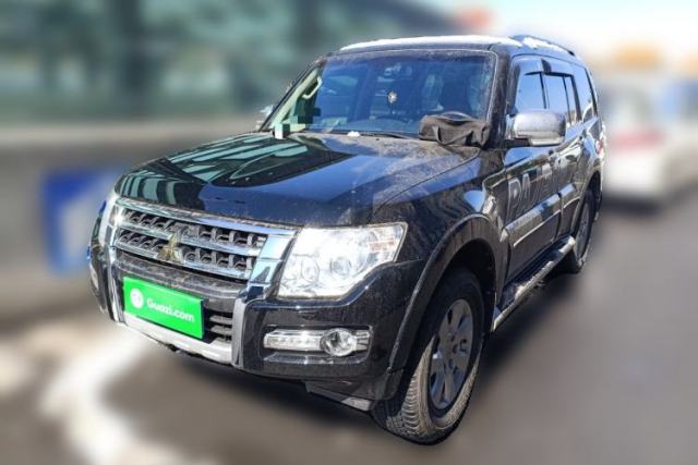 Used Mitsubishi Pajero 2015 3.0L Automatic Elite Plus Version China V Standard