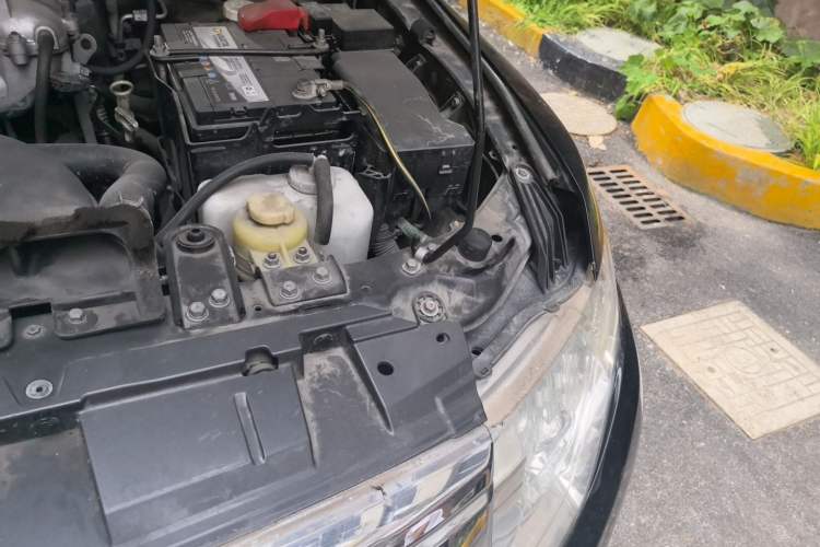 Used Mitsubishi Pajero 2015 3.0L Automatic Elite Edition China V Standard Engine Bay Left