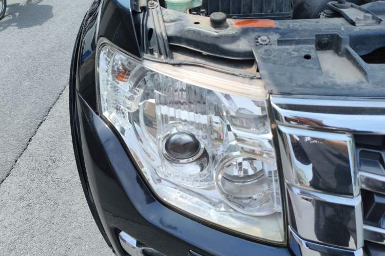 Used Mitsubishi Pajero 2015 3.0L Automatic Elite Plus Version China V Standard Exterior 6