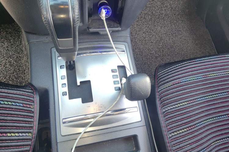 Used Mitsubishi Pajero 2015 3.0L Automatic Elite Overdrive Version China IV Standard Gear Lever