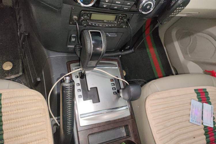 Used Mitsubishi Pajero 2015 3.0L Automatic Elite Overdrive Version China IV Standard Gear Lever