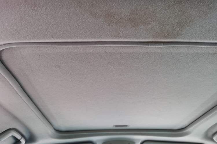 Used Mitsubishi Pajero 2015 3.0L Automatic Luxury Version China V Standard Headliner