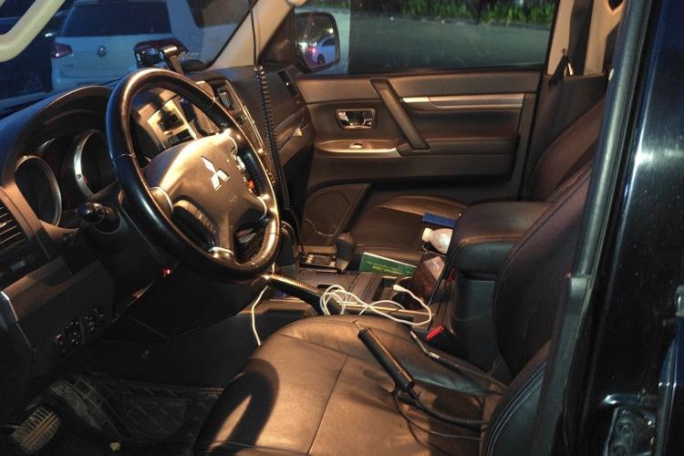 Used Mitsubishi Pajero 2015 3.0L Automatic Elite Overdrive Version China IV Standard Left Front Seat