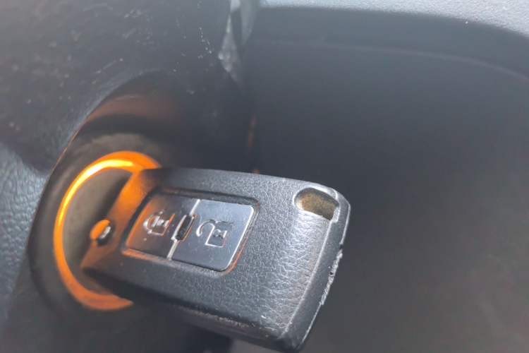 Used Mitsubishi Pajero 2015 3.0L Automatic Elite Edition China V Standard Vehicle Key