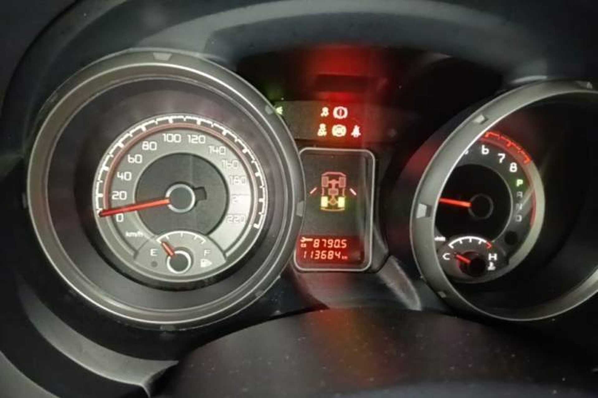 Used Mitsubishi Pajero 2015 3.0L Automatic Luxury Version China IV Standard Instrument Cluster