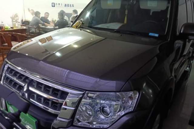 Used Mitsubishi Pajero 2015 3.0L Automatic Luxury Version China IV Standard