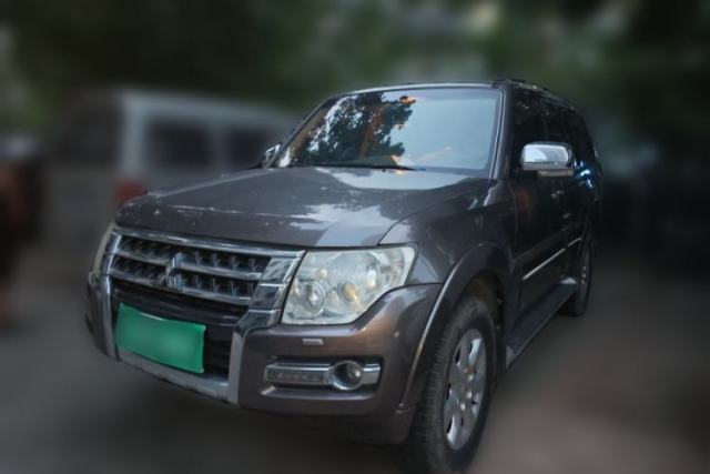 Used Mitsubishi Pajero 2015 3.0L Automatic Elite Edition China V Standard