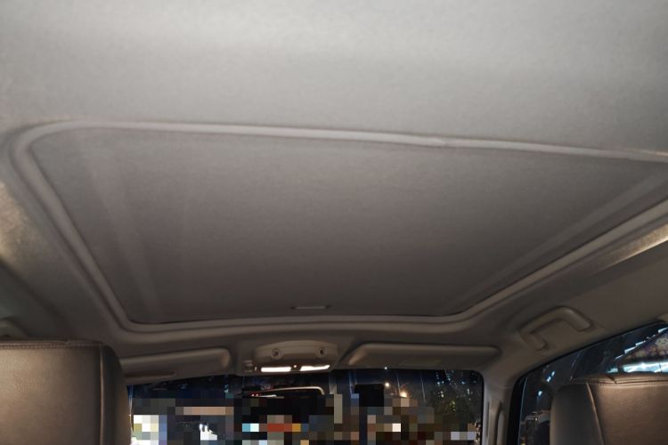 Used Mitsubishi Pajero 2015 3.0L Automatic Elite Edition China IV Standard Headliner