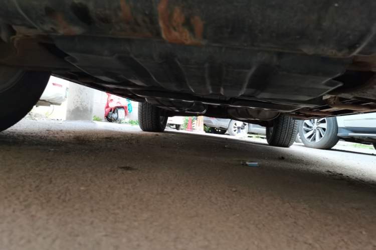 Used Mitsubishi Pajero 2015 3.0L Automatic Elite Overdrive Version China IV Standard Chassis Front