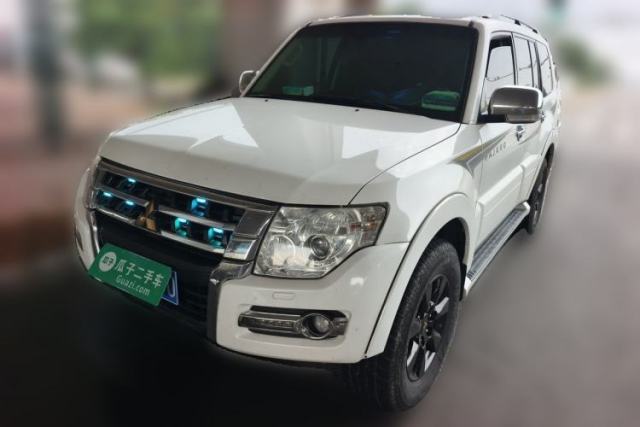 Used Mitsubishi Pajero 2015 3.0L Automatic Elite Overdrive Version China IV Standard