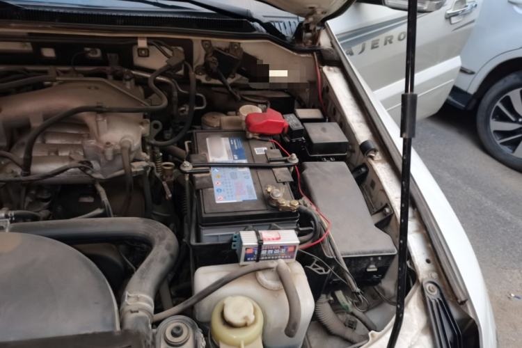 Used Mitsubishi Pajero 2015 3.0L Automatic Elite Overdrive Version China IV Standard Engine Bay Left