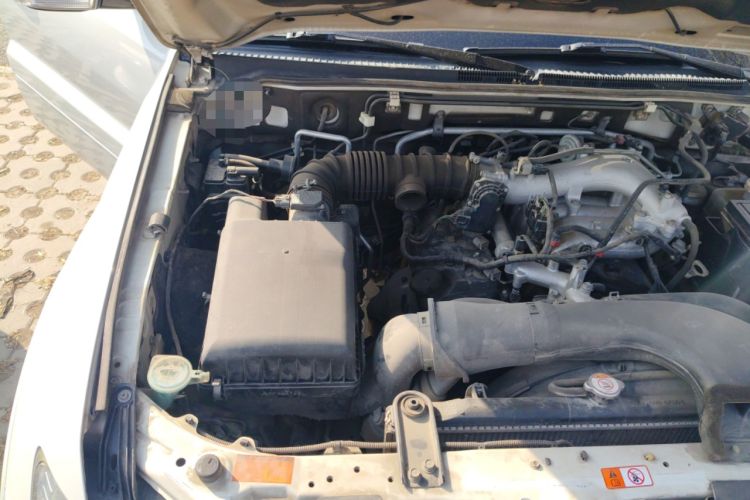 Used Mitsubishi Pajero 2015 3.0L Automatic Elite Plus Version China V Standard Engine Bay Right