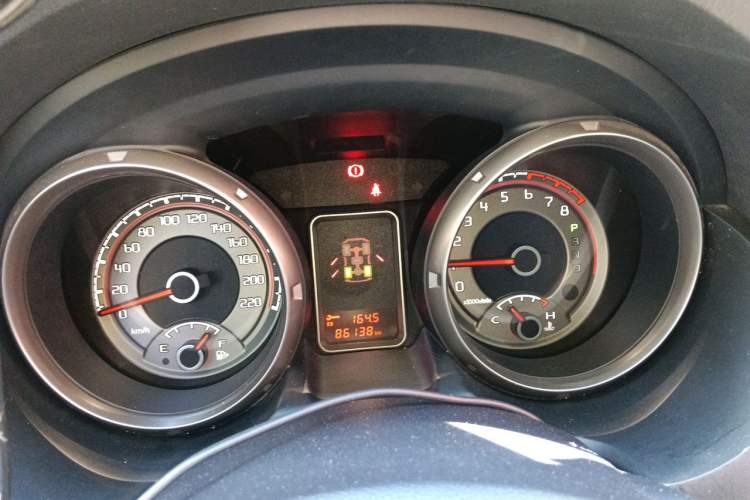 Used Mitsubishi Pajero 2015 3.0L Automatic Elite Plus Version China V Standard Instrument Cluster